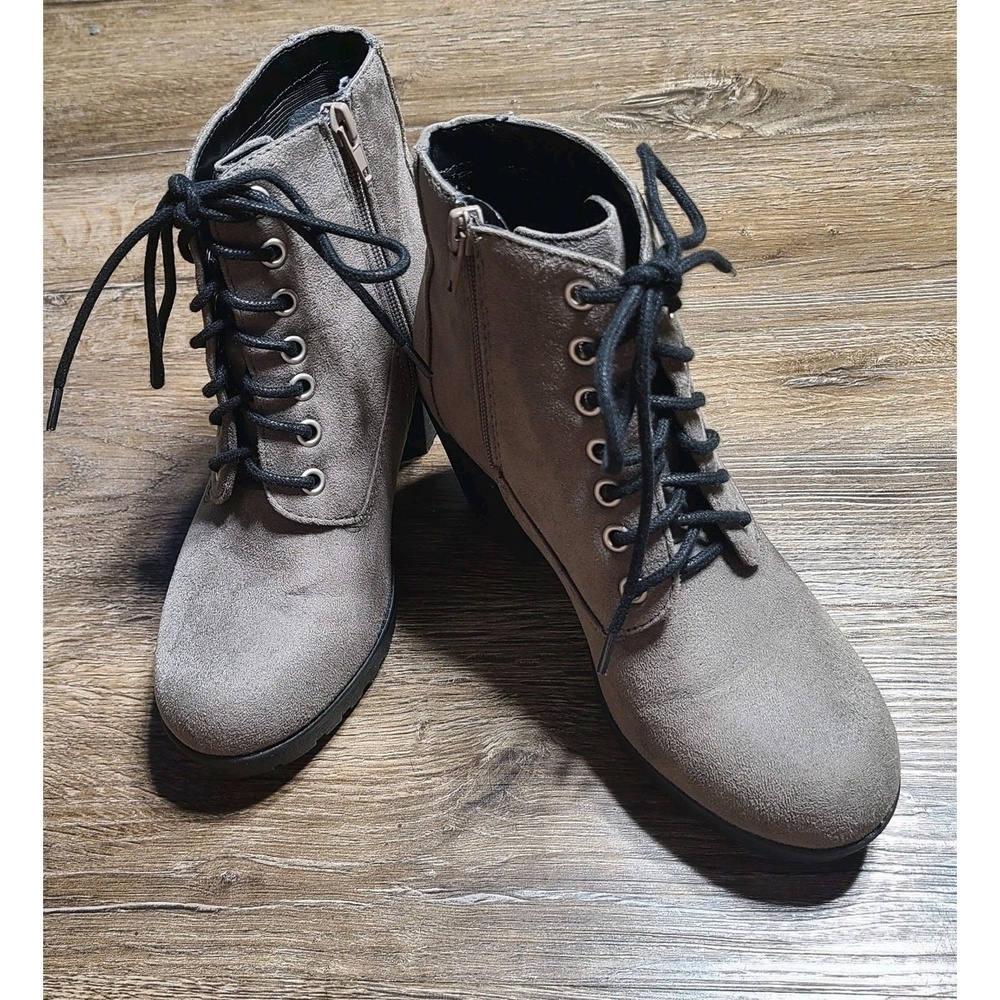 Unr8ted Womens Brown Chunky Heel Ankle Boots Size 7.5‎ M Faux Suede